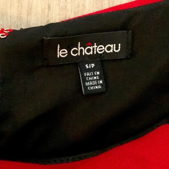 LE CHÂTEAU red dress - Picture 13 of 14